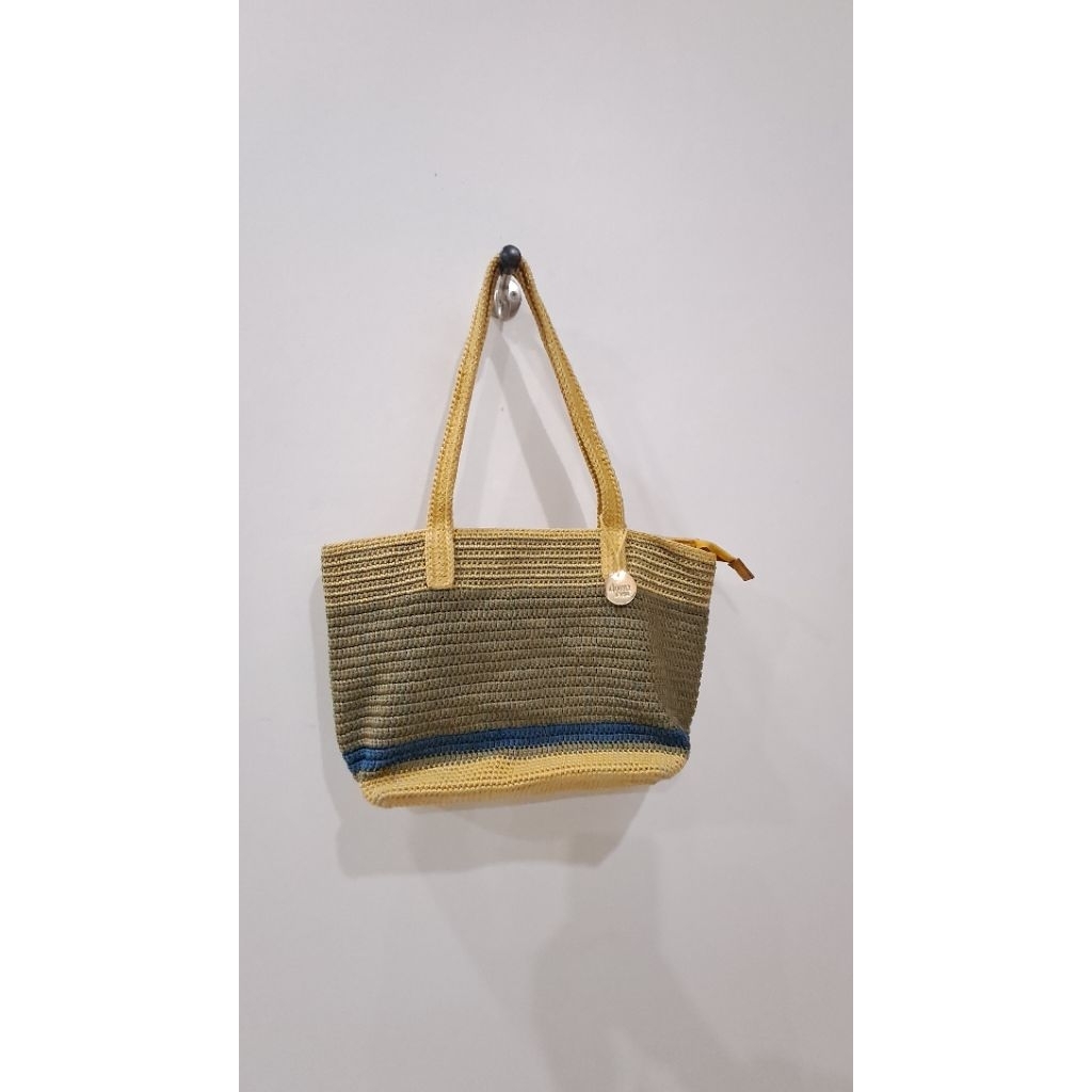 Preloved Dowa Crochet Bag