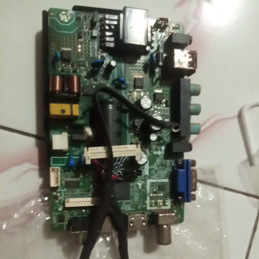 mesin tv akari 32v90