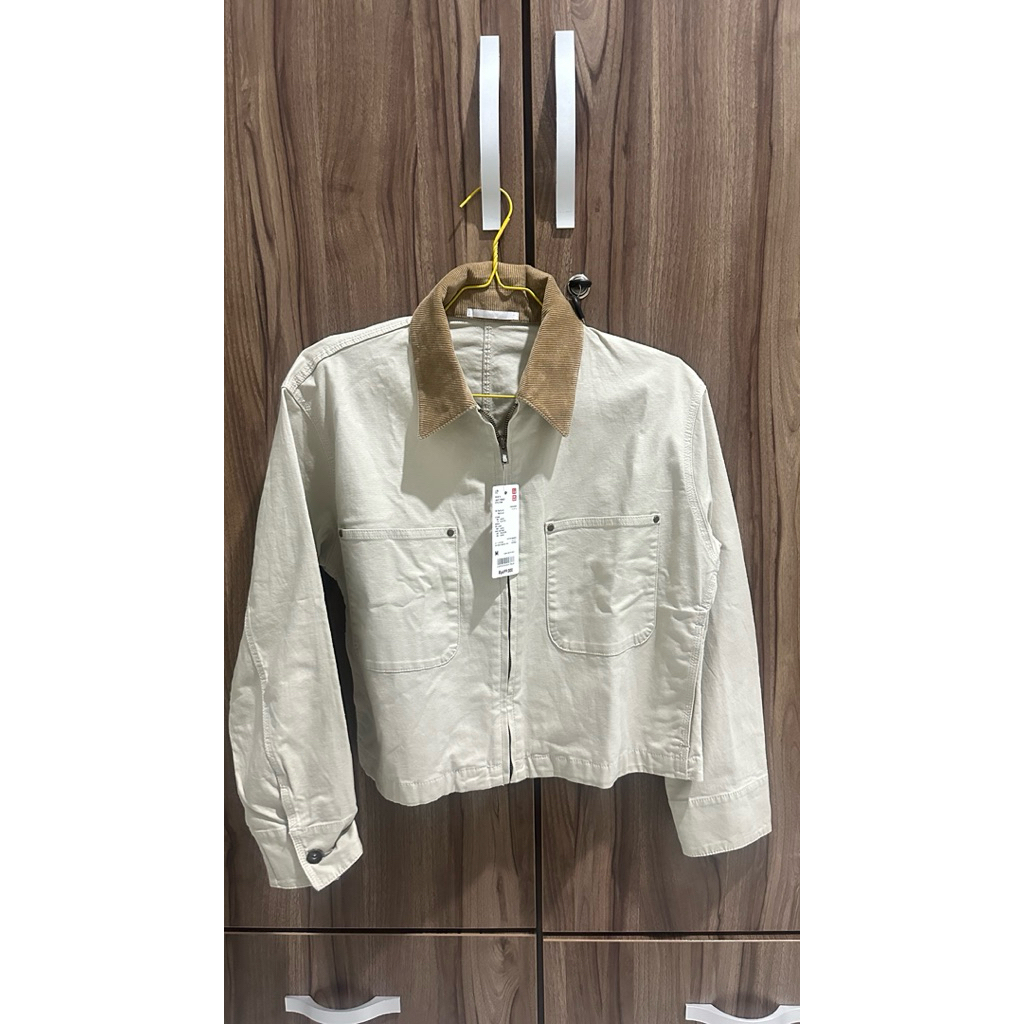 UNIQLO zip up short jacket (natural) Size M