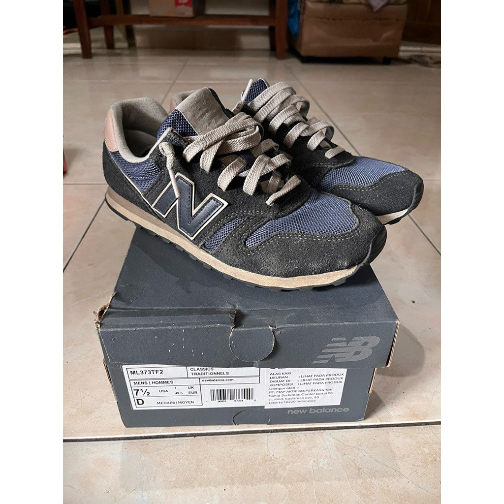 NB 373 size 40.5 (preloved)