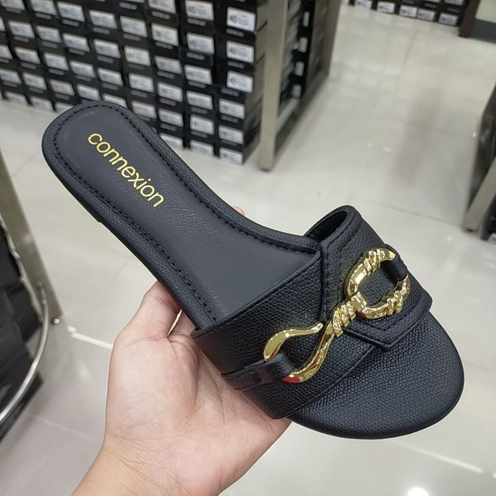 Sandal Flat Wanita Connexion