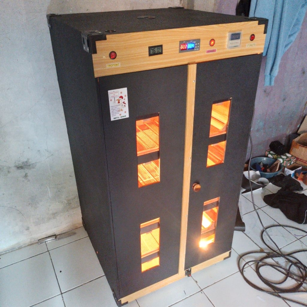 Mesin tetas telur kapasitas 500 butir ayam kampung