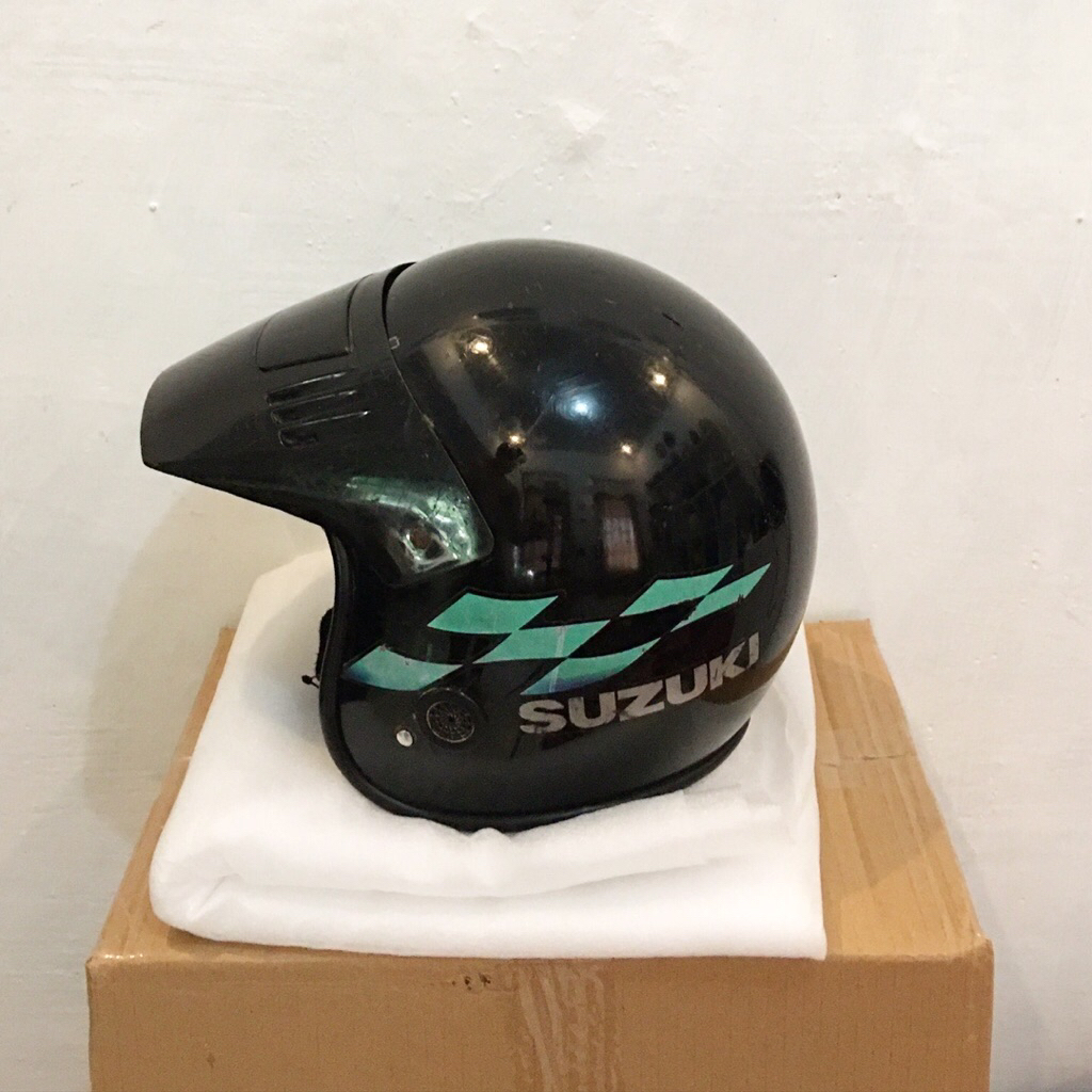 HELM SUZUKI JADUL
