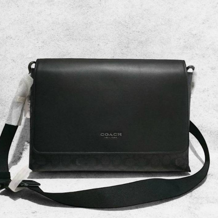 Caleb Messenger Bag Leather