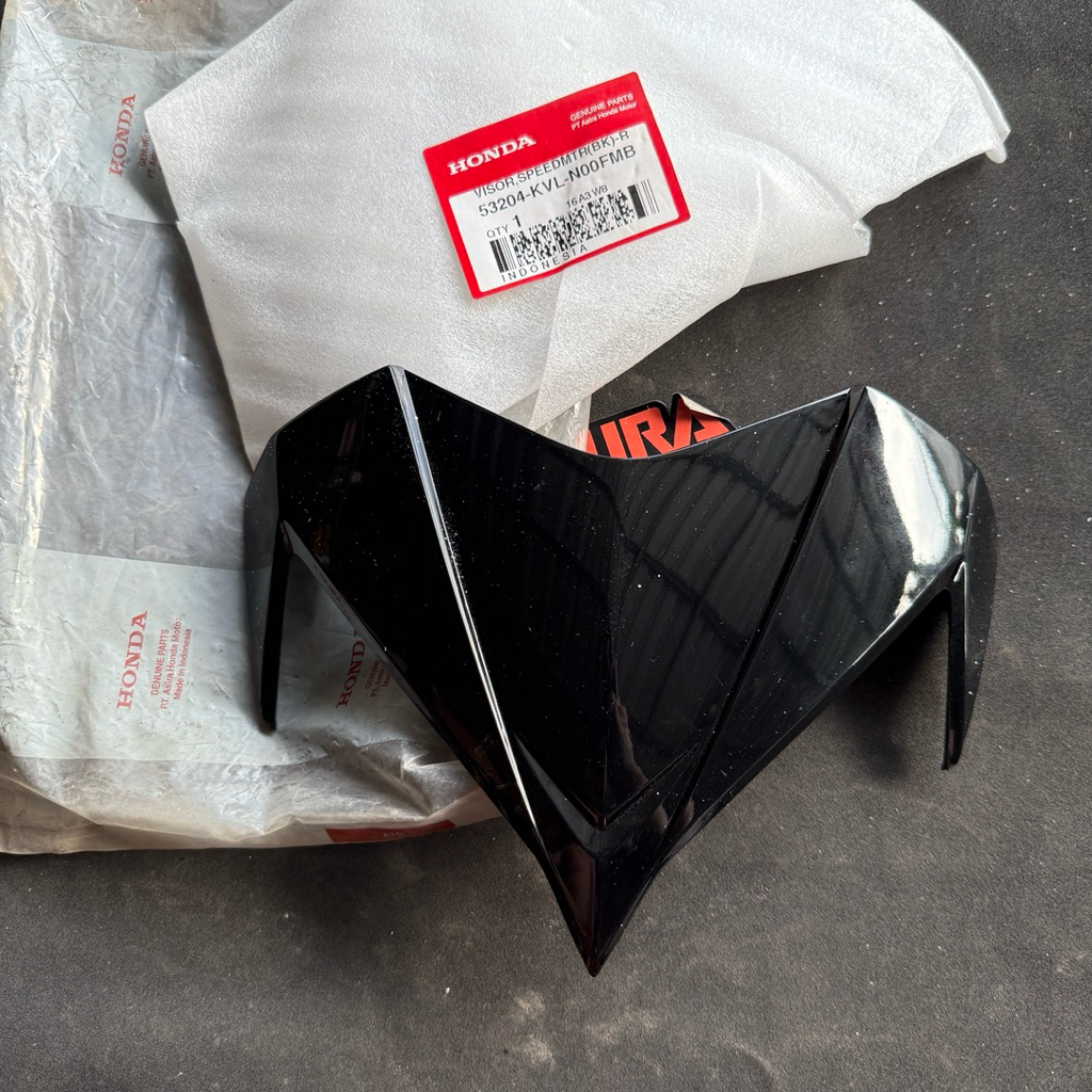 53204-KVL-N00FMB Visor Supra X 125 Batman Original2006-2013