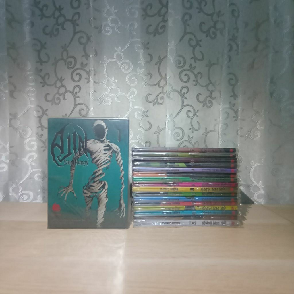 Komik Ajin Demi Human set volume 1-17 Tamat by GAMON SAKURAI