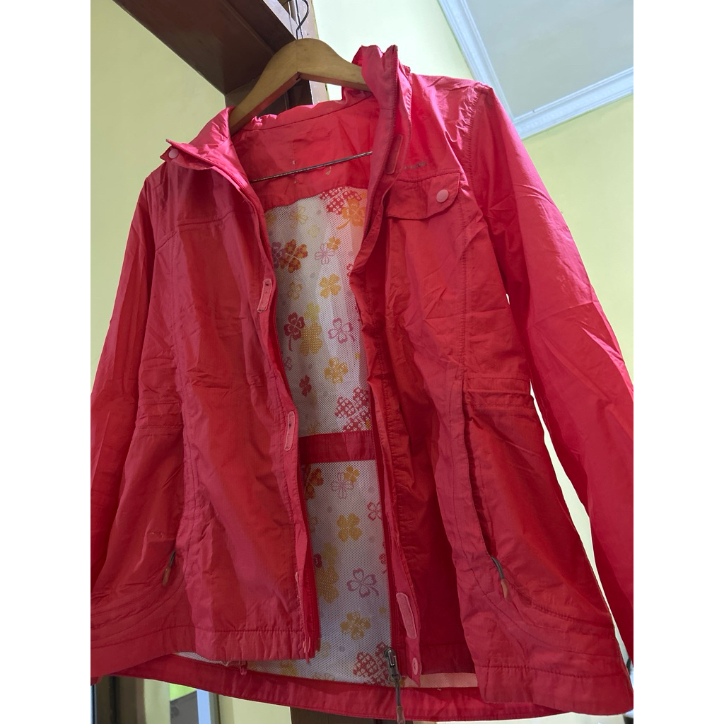 Preloved Jaket Zip Sport Casual Wanita Merk Crocodile