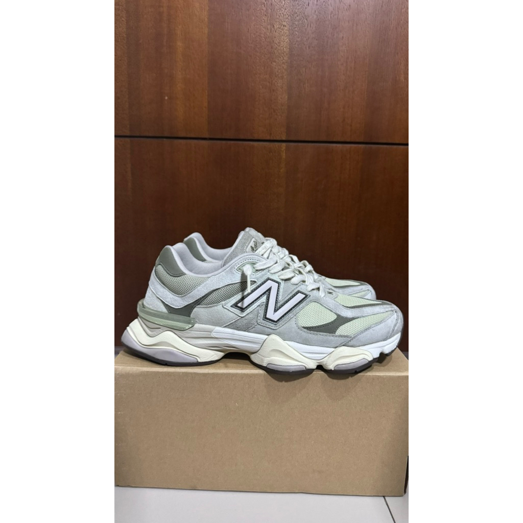 new balance 9060 size 45