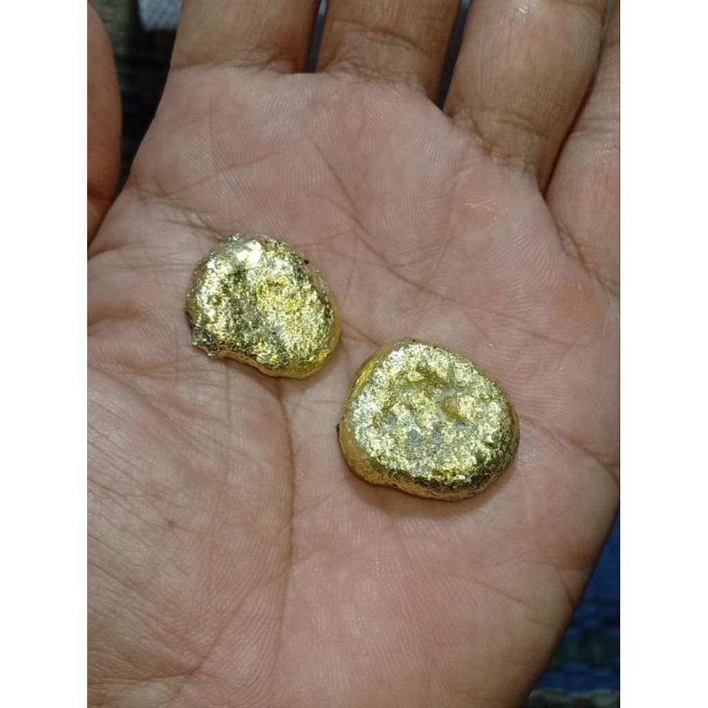 logam emas mulia 15 gram