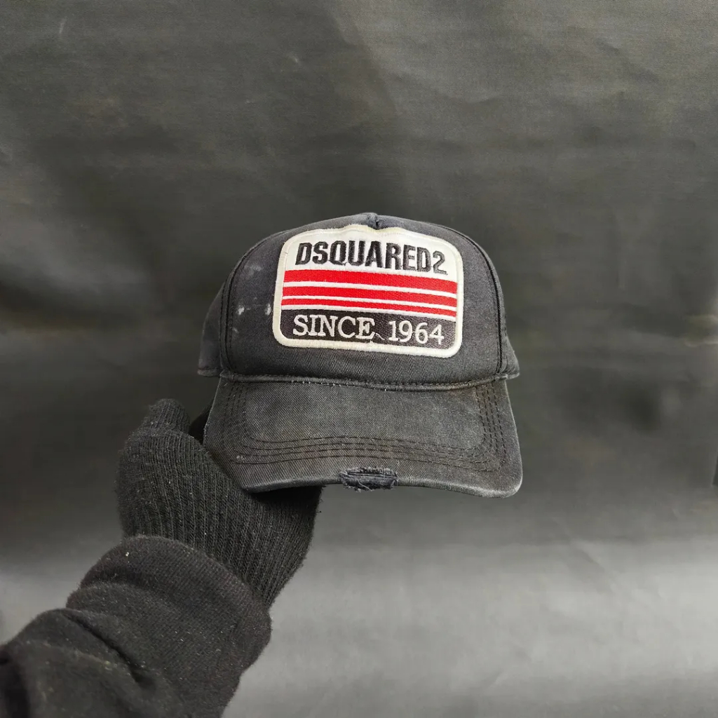 Topi Ripped Cap Unisex Pria Wanita DSQUARED2 Hitam