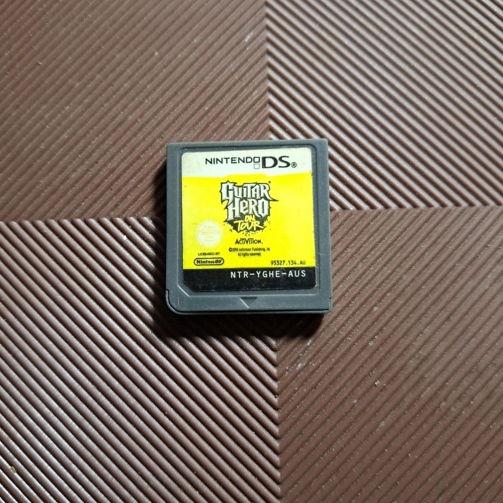 Kaset Game Nintendo DS Guitar Hero On Tour Second