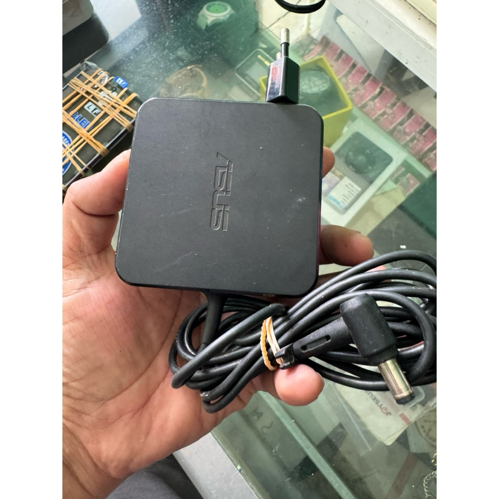 ADAPTOR CAS CHARGER LAPTOP NOTEBOOK ASUS EXA120BEH 19V 3.24A 65W ORIGINAL COPOTAN