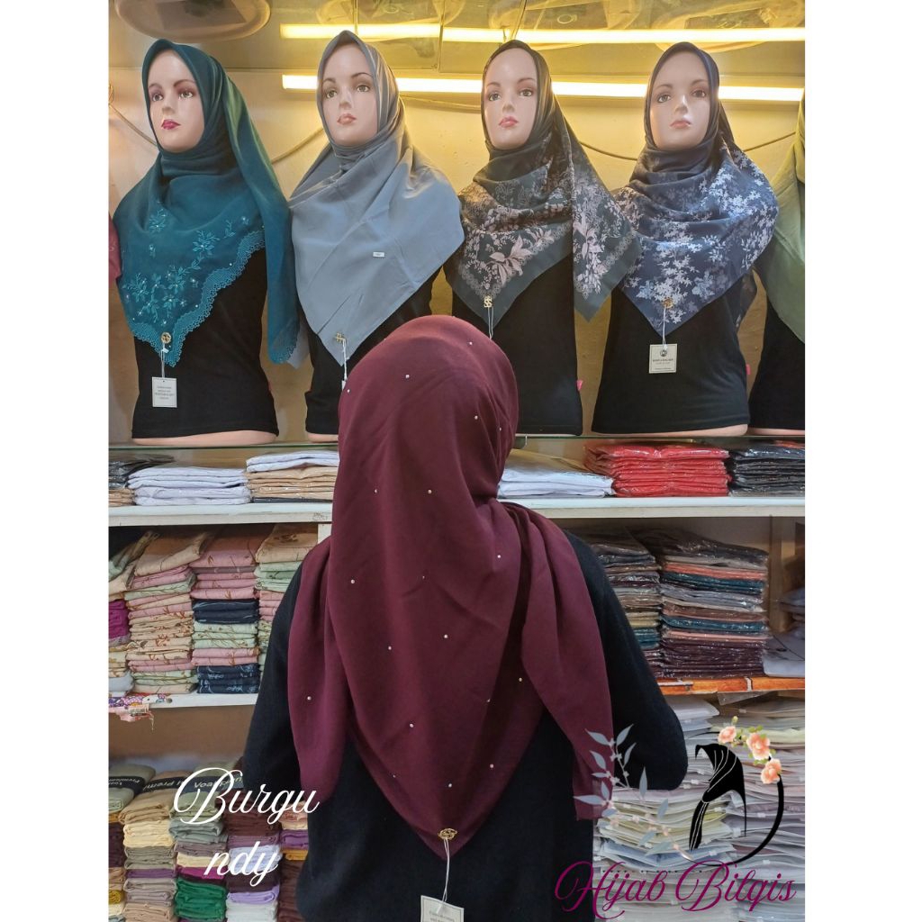 HIJAB SEGI EMPAT PAYET  MUTIARA / KERUDUNG HIJAB  SEGI EMPAT  PAYET  MEWAH TERBARU