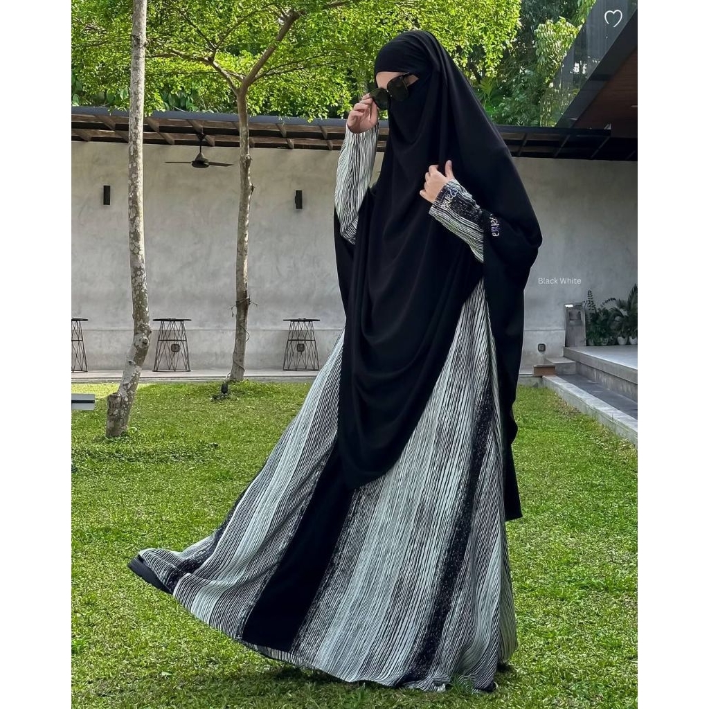 AL AYN ABAYA MAHIRA