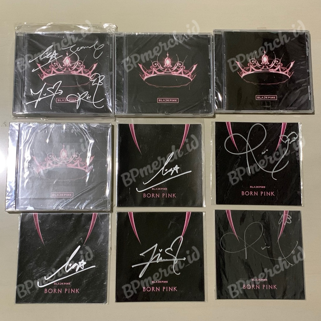 BLACKPINK THE ALBUM / BORN PINK OFFICIAL SIGNED CARD