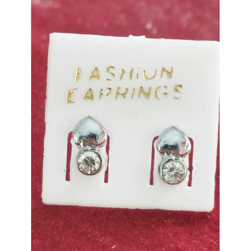 anting ceplik kecil, anting ceplik love bulat, anting titanium, anting anak, anting jurai