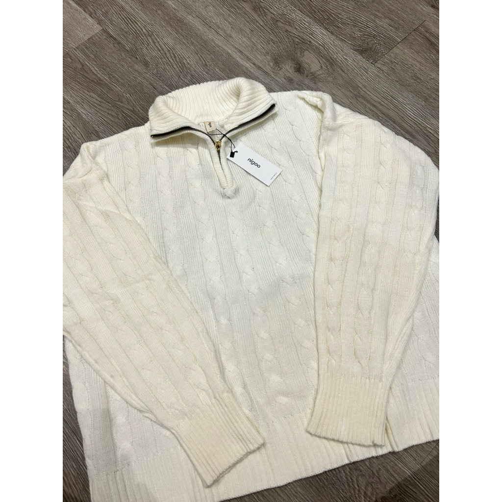 Half Zipper Knit Nigoo.id