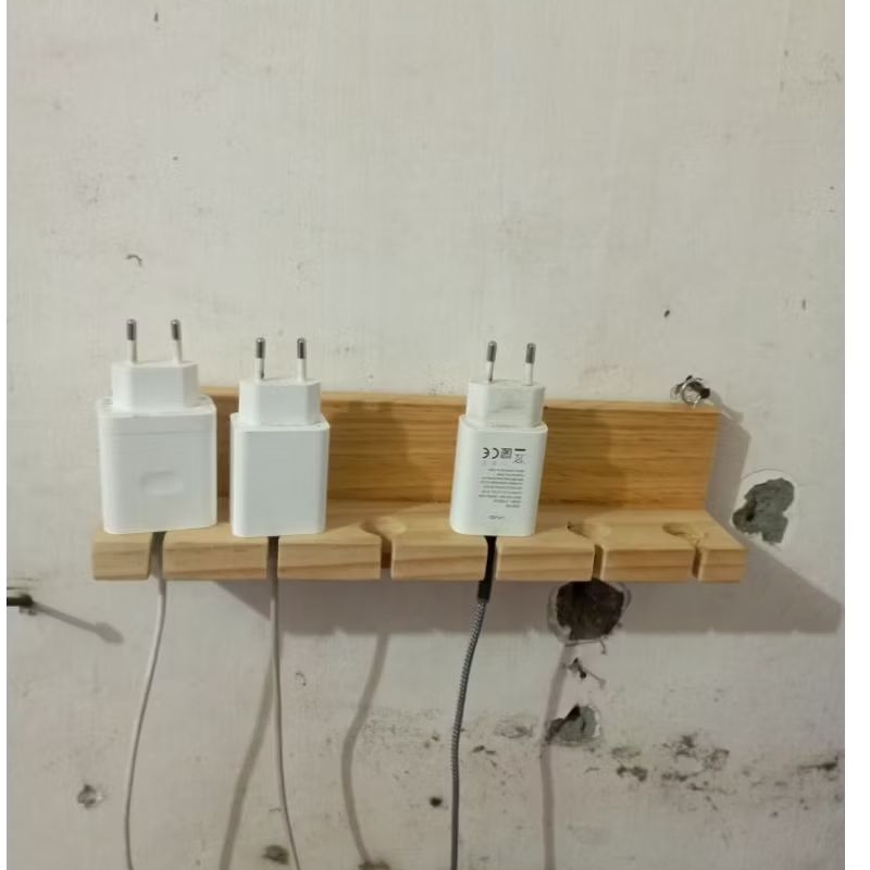 Rak kayu penyimpan kabel casan,USB/rak organizer pengatur kabel/rak kayu kabel casan dan USB