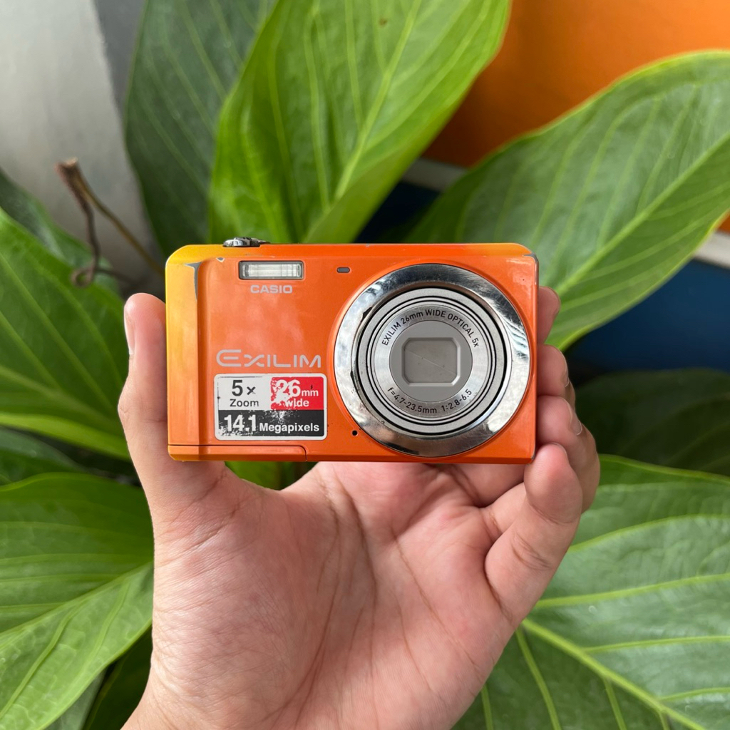 Kamera Digital / Digicam Casio Exilim Ex-ZS5 14.1 Megapixels Pocket Camera Orange