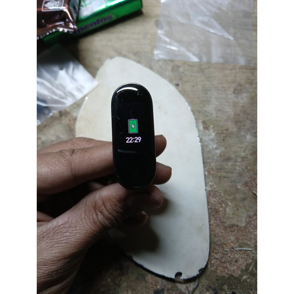 xiaomi mi band 5 minus baterai