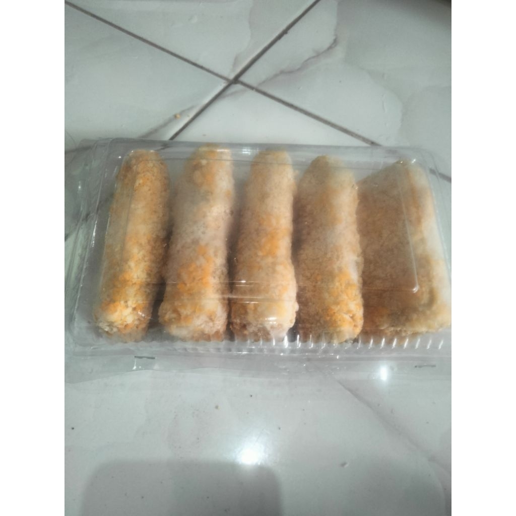 risol mayo isi beef dan telur