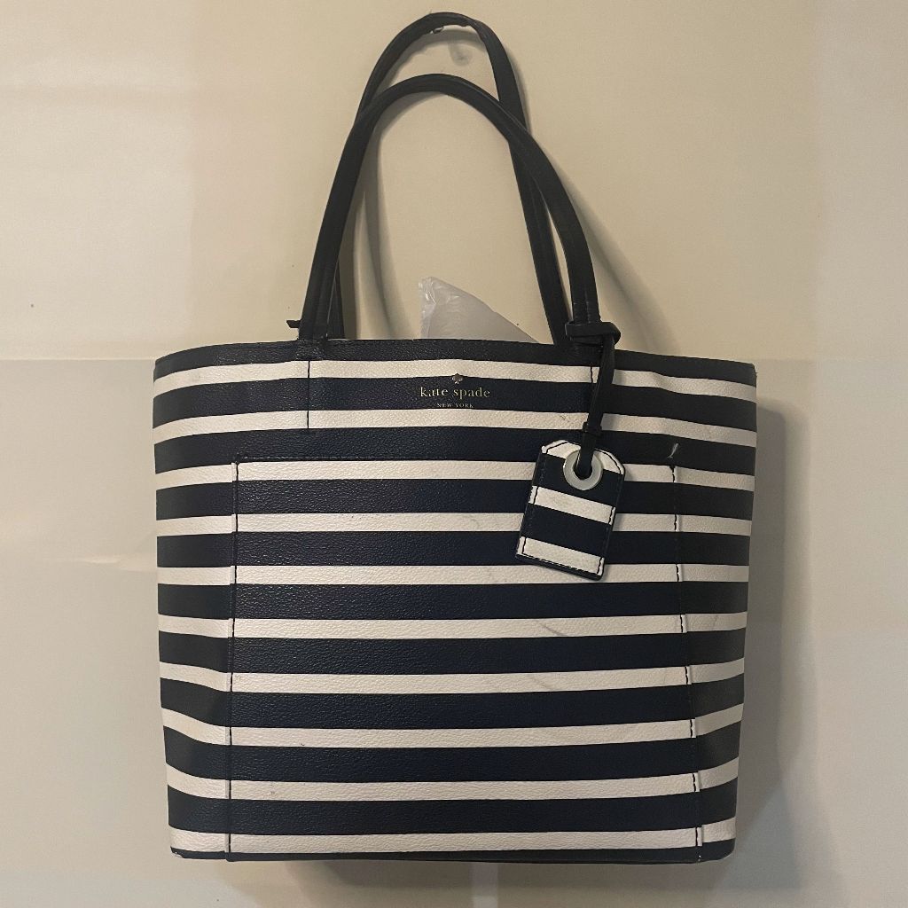 DEWASA F019 (KATE SPADE ORI, PRELOVED) Tas Tote / Hand Bag Jinjing Hitam Putih Garis Medium / Besar