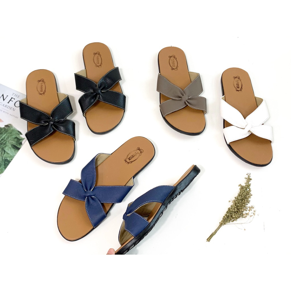 Sandal teplek kulit asli wanita