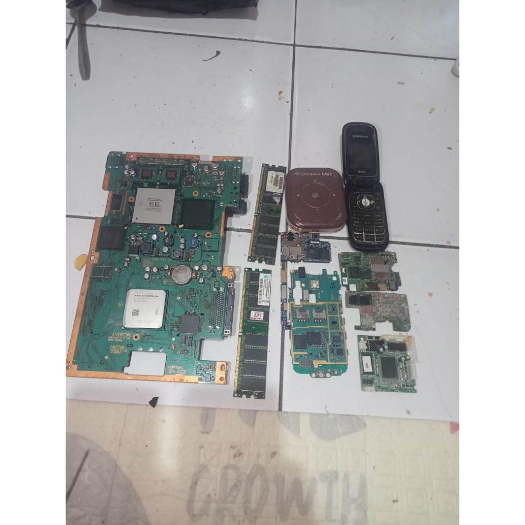 barang rongsok PCB