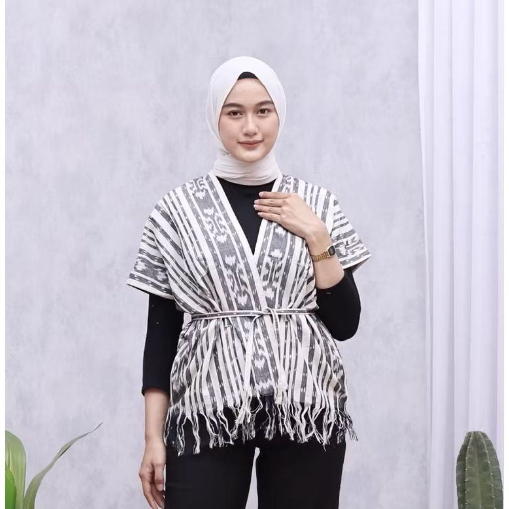 Outerwear Wanita Kimono Etnik Tenun Rumbai Ikat Pinggang | Atasan Luaran Casual Kekinian