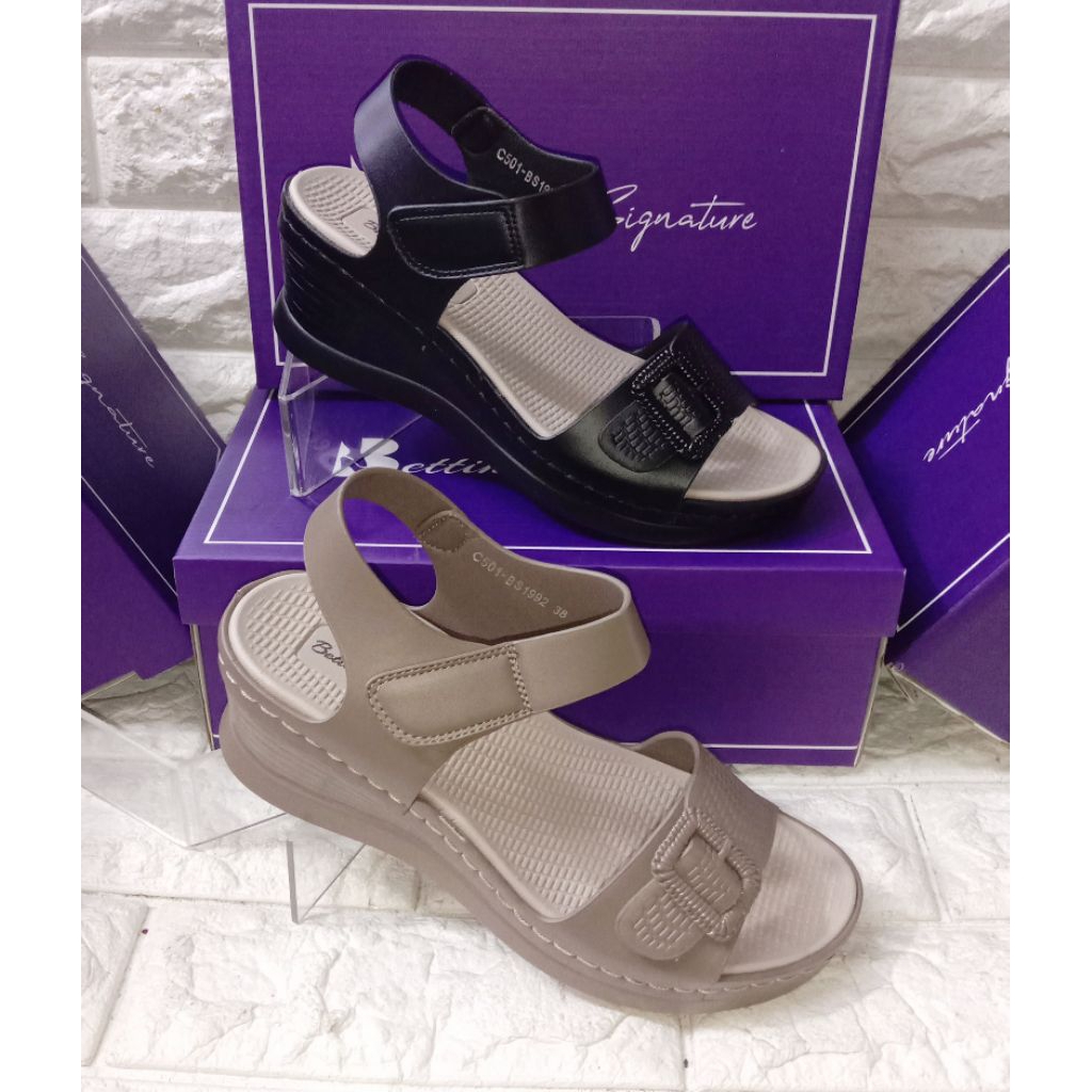 Sandal sepatu wedges import BETTINA BS 1993 terbaru original
