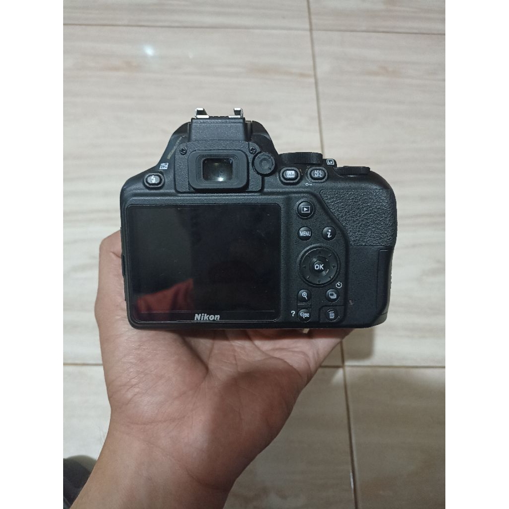 Kamera Second Nikon 3500D
