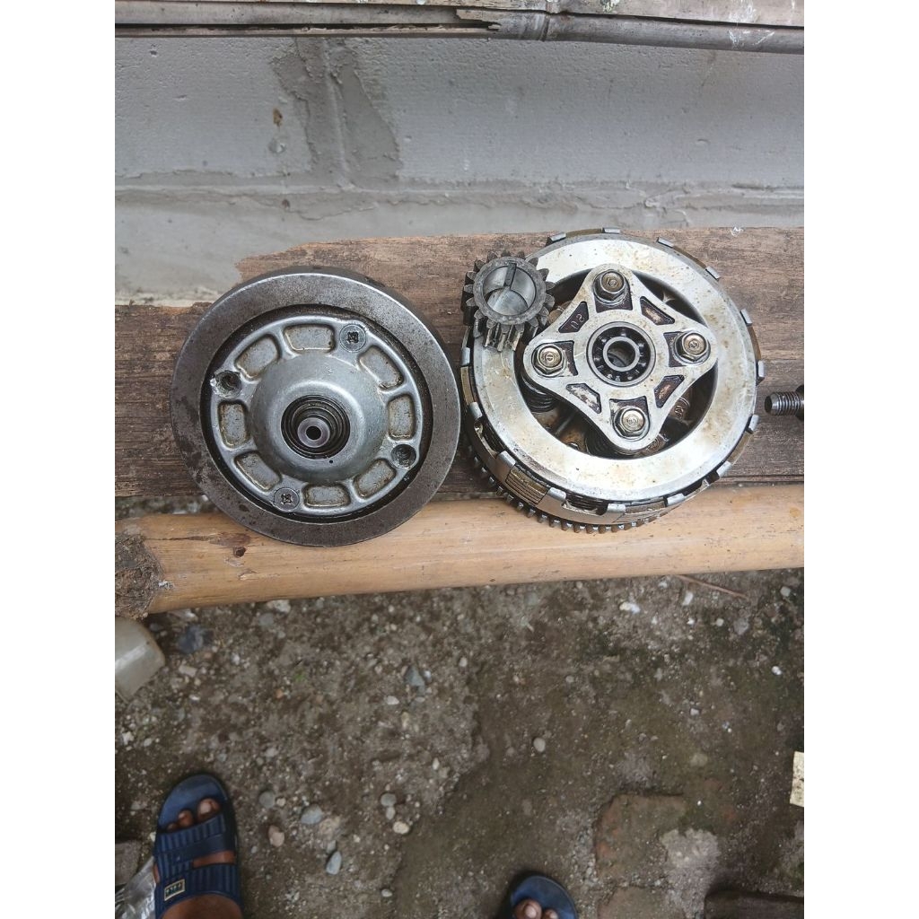 DRAF GEAR BALANCER&RUMAH KOPLING SUPRA XX/V/WIN ORIGINAL COPOTAN