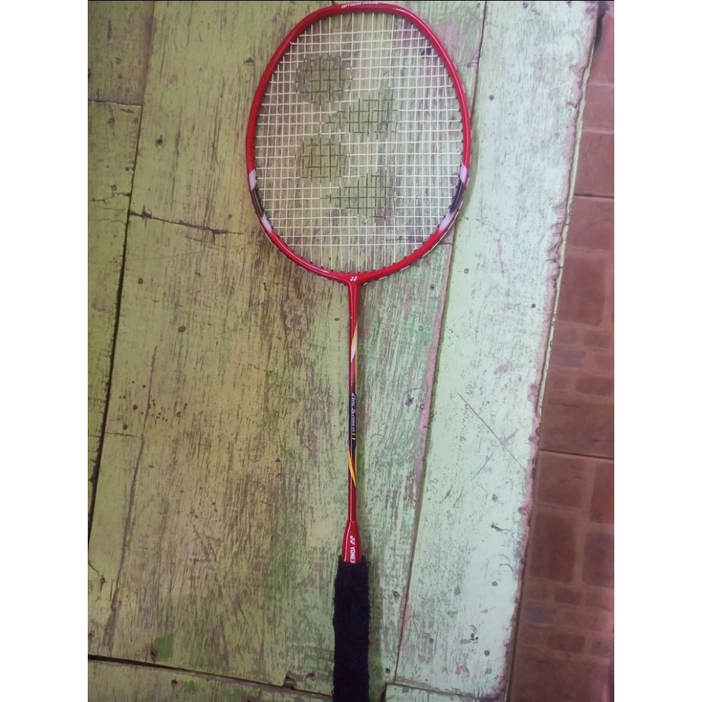 RAKET BADMINTON YONEX ARCSABER 11