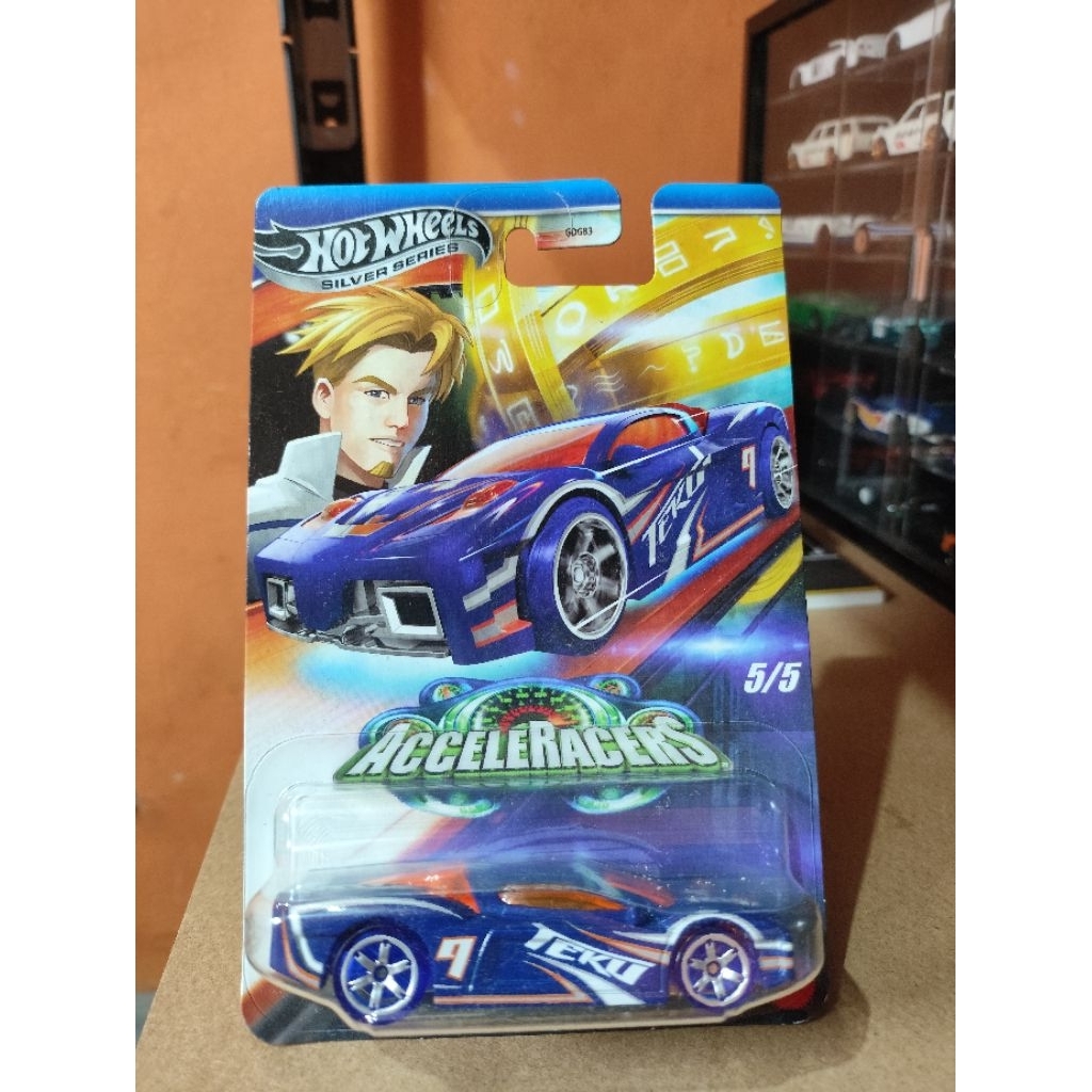 HOTWHEELS ACCELERACERS REVERT/REVERB