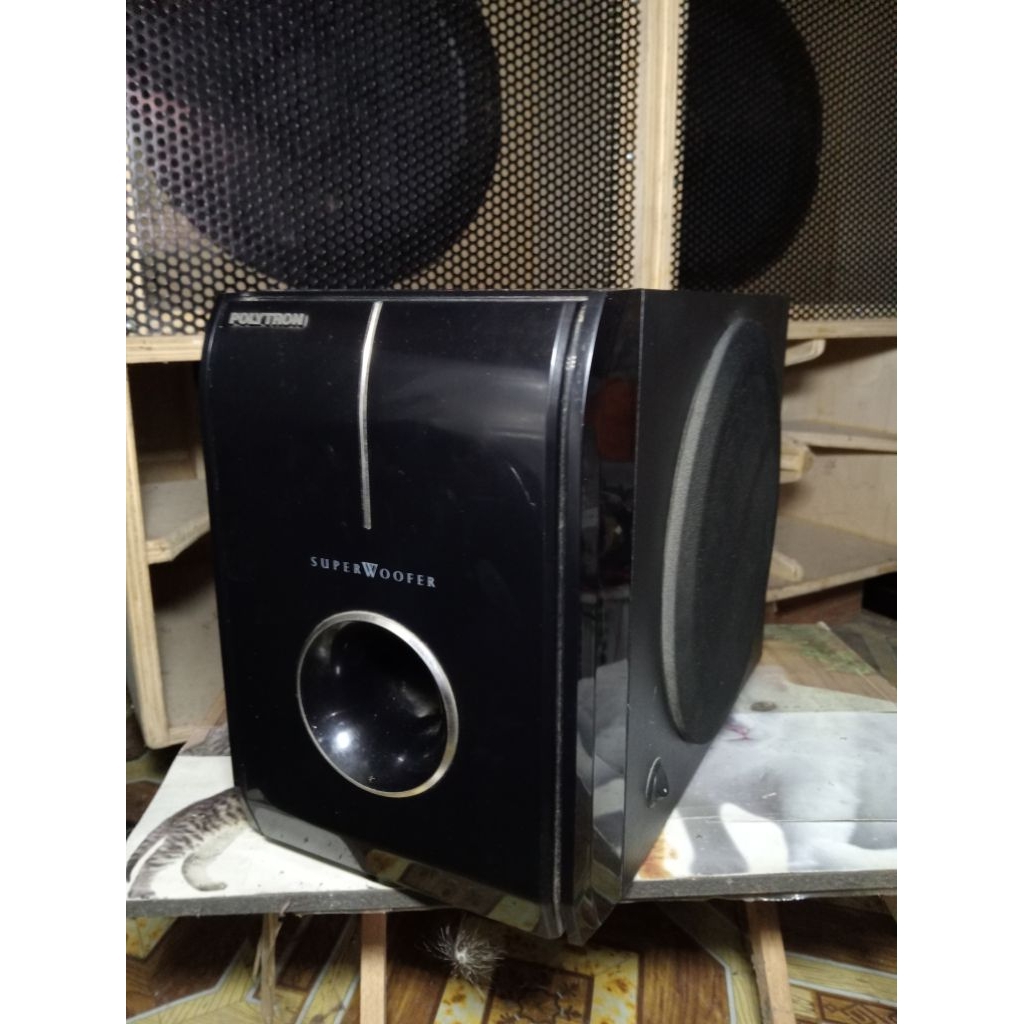 subwoofer aktif 6inch POLYTRON swf 138c (home theater)