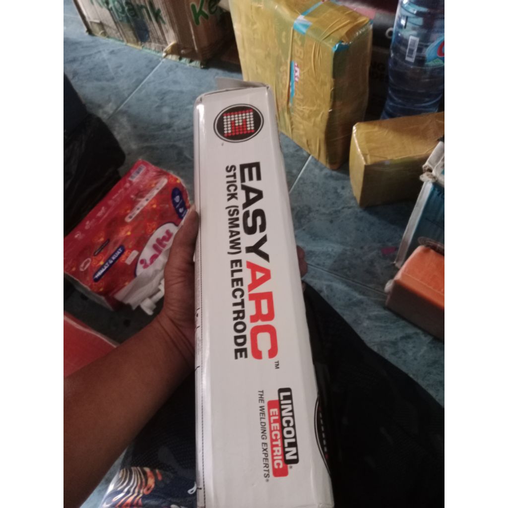 KAWAT LAS LINCOLN AWS E7018 Size. 2.5MM HARGA 1kg isi 44batang