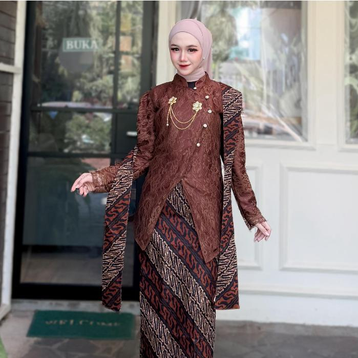 Kebaya Janggan Kartika Setelan Brokat Dan Batik Zahira Mode Wisuda Bridesmaid Free Bross Cantik