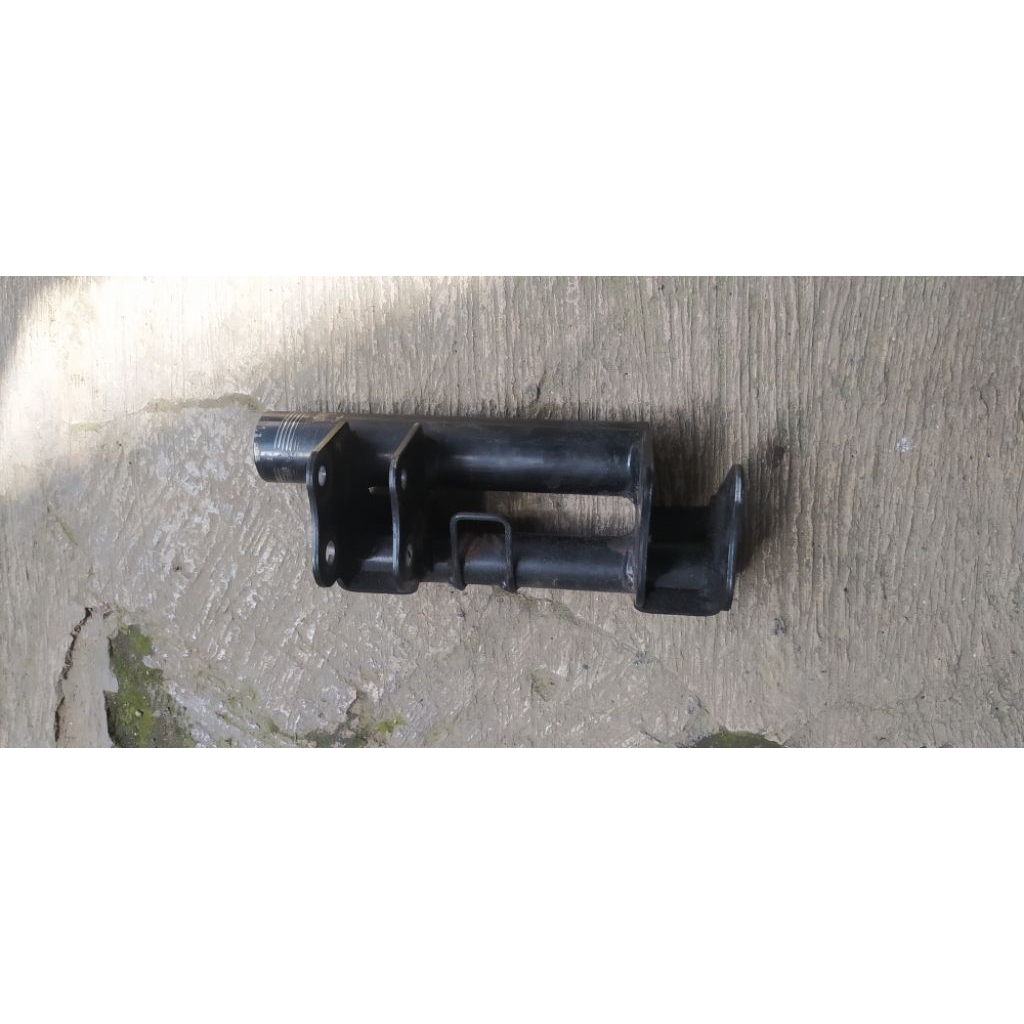 mounting standar mio j