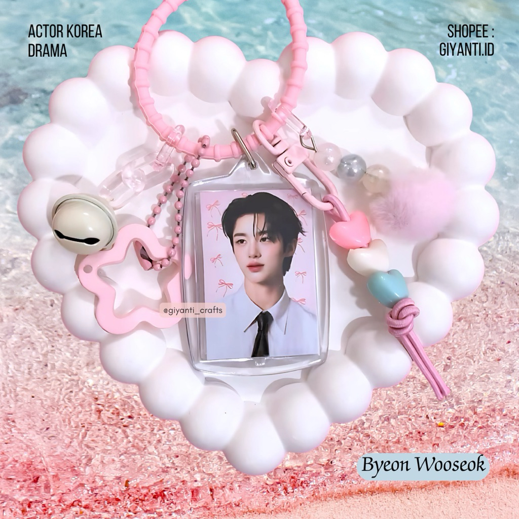 Actor Actress K-Drama Bagcharm Gantungan Kunci Keychain 2 sisi