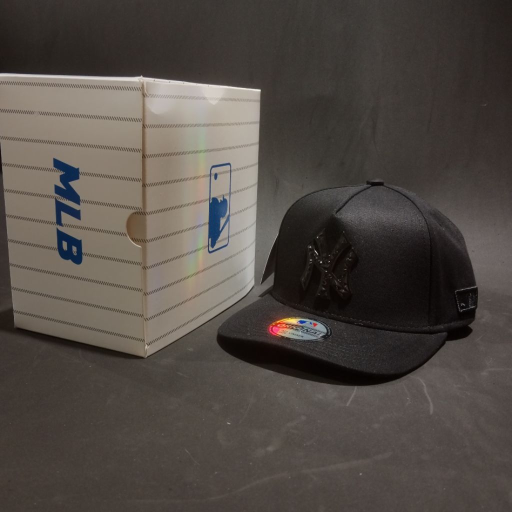 NY Black On Black Logo Besi Diamond Topi Premium pria Wanita