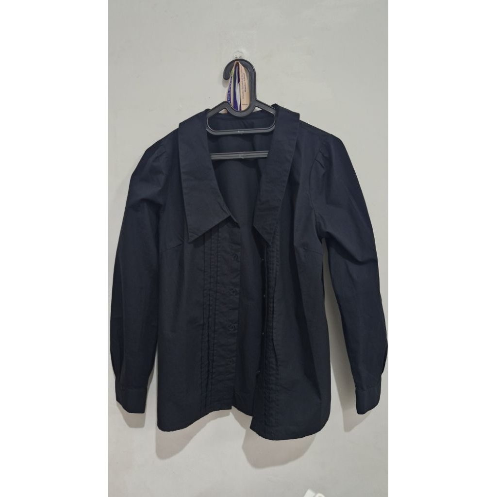 Preloved Blouse Kemeja Uniqlo GU Black Casual