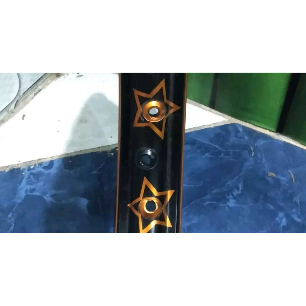 velg Yoko 2 tone ukuran 140 Ring 17 velg dua tone motif bintang