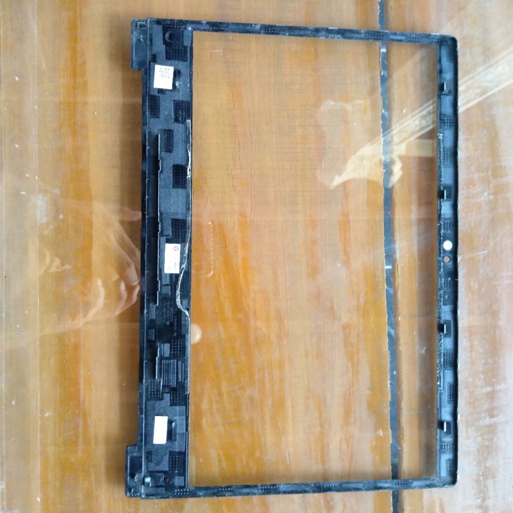 casing frame laptop lenovo V14-ADA