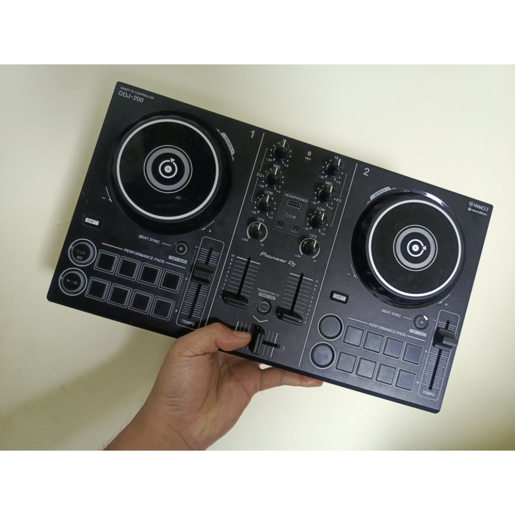 Pioneer DDJ 200 second