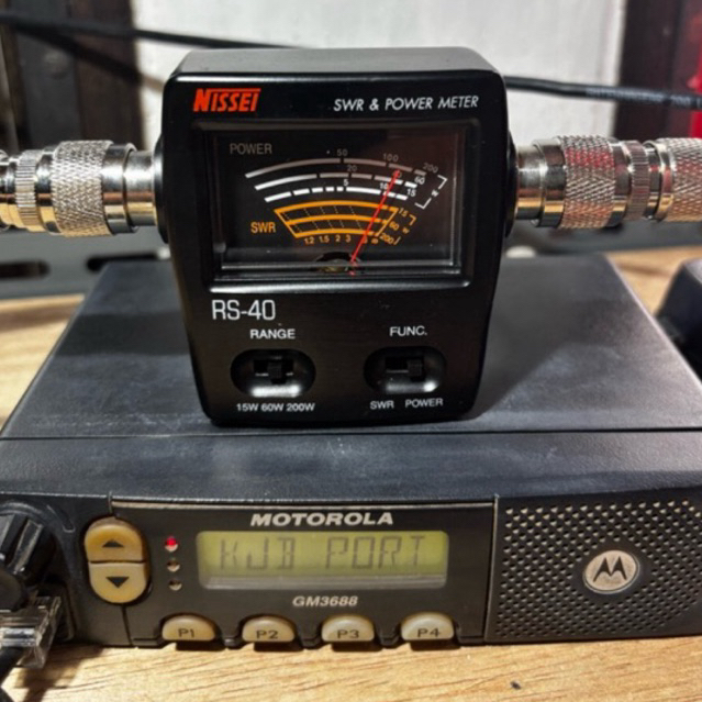 RADIO RIG MOTOROLA GM3688 VHF 30-45 WATT KONDISI SECOND ORIGINAL MOTOROLA