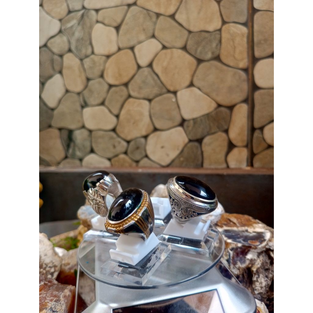 Batu yaman terbuat dari bahan batu alami asli murni 100% original