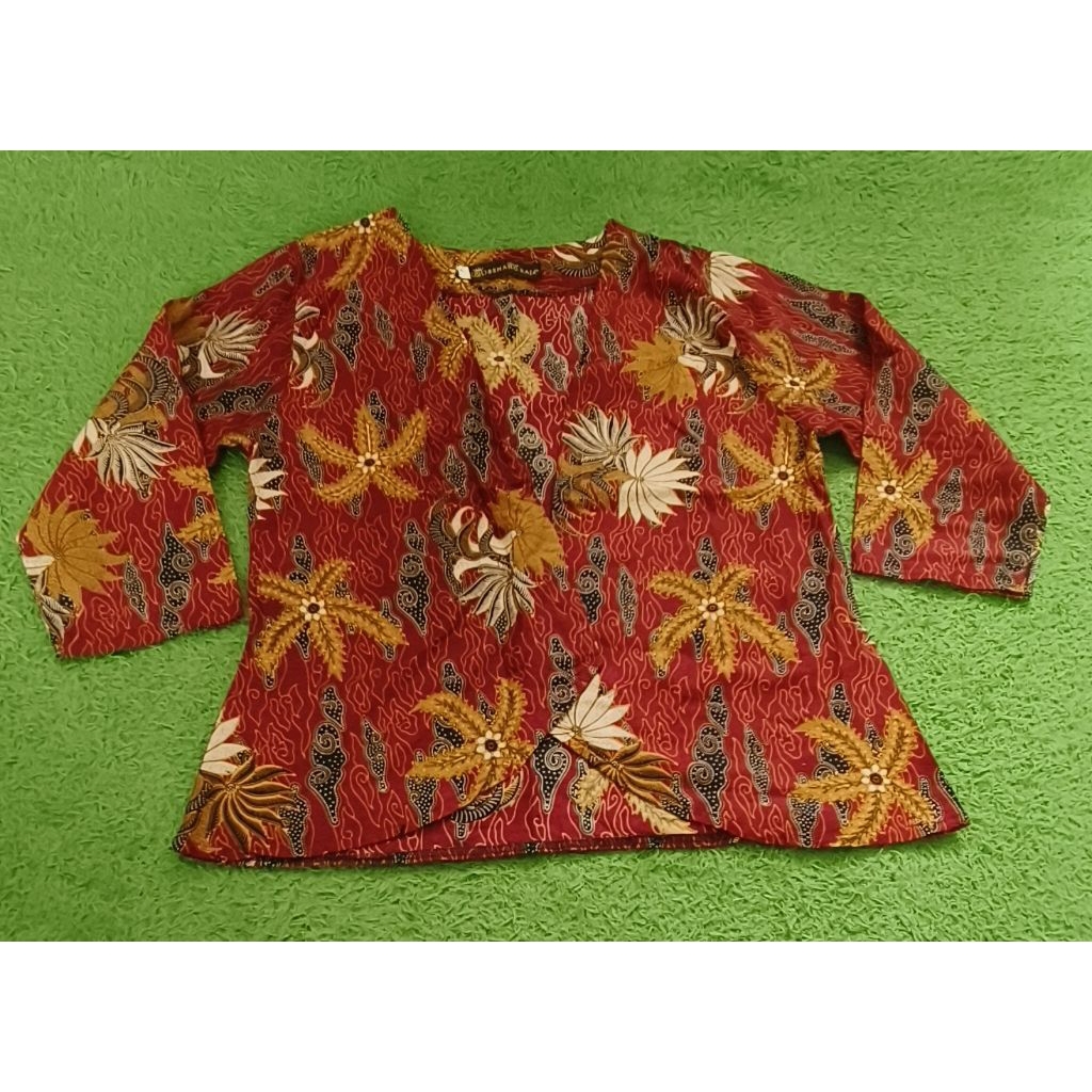 Outer Batik Merah
