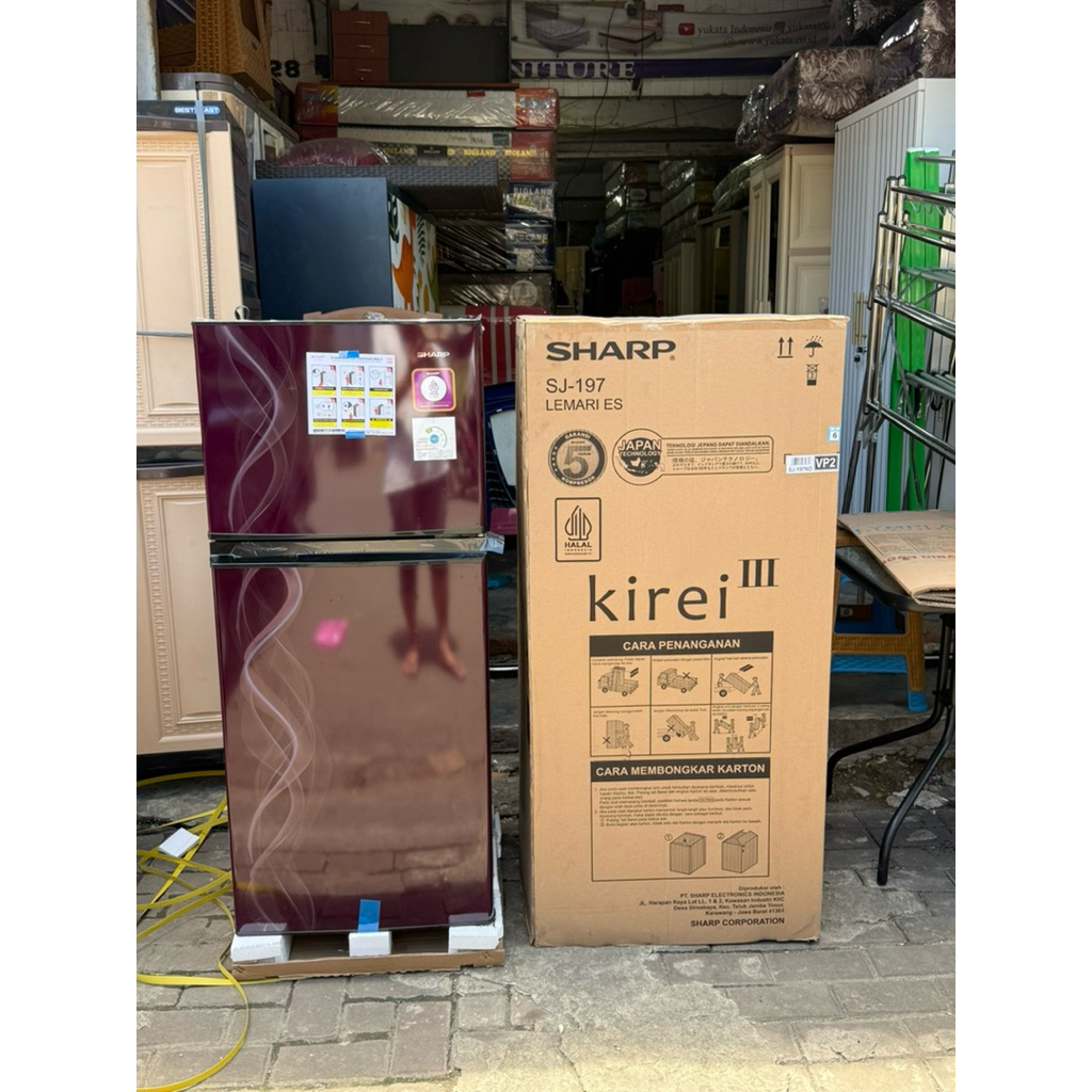 KULKAS SHARP 2 Pintu SJ-197 / Lemari Es