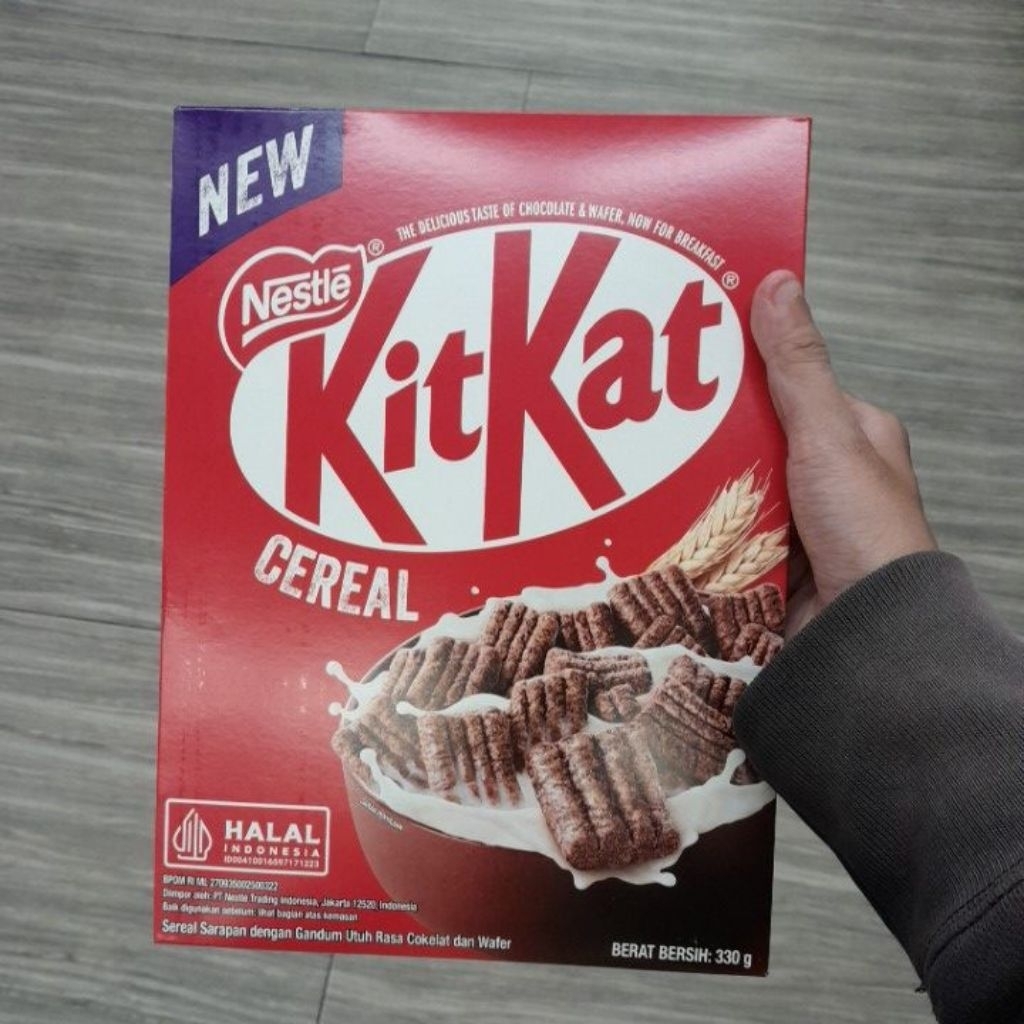 Kitkat Cereal sereal kit kat gandum utuh rasa coklat dan wafer 330gr IMPORT