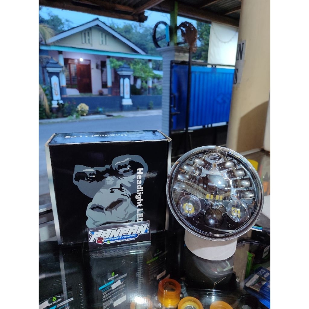 LAMPU DEPAN DAYMAKER KINGKONG 16 LED 5,75 INCHI